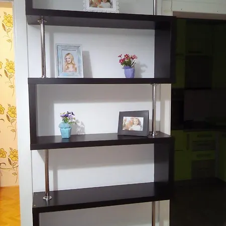 Apartman Aurelija דירה *